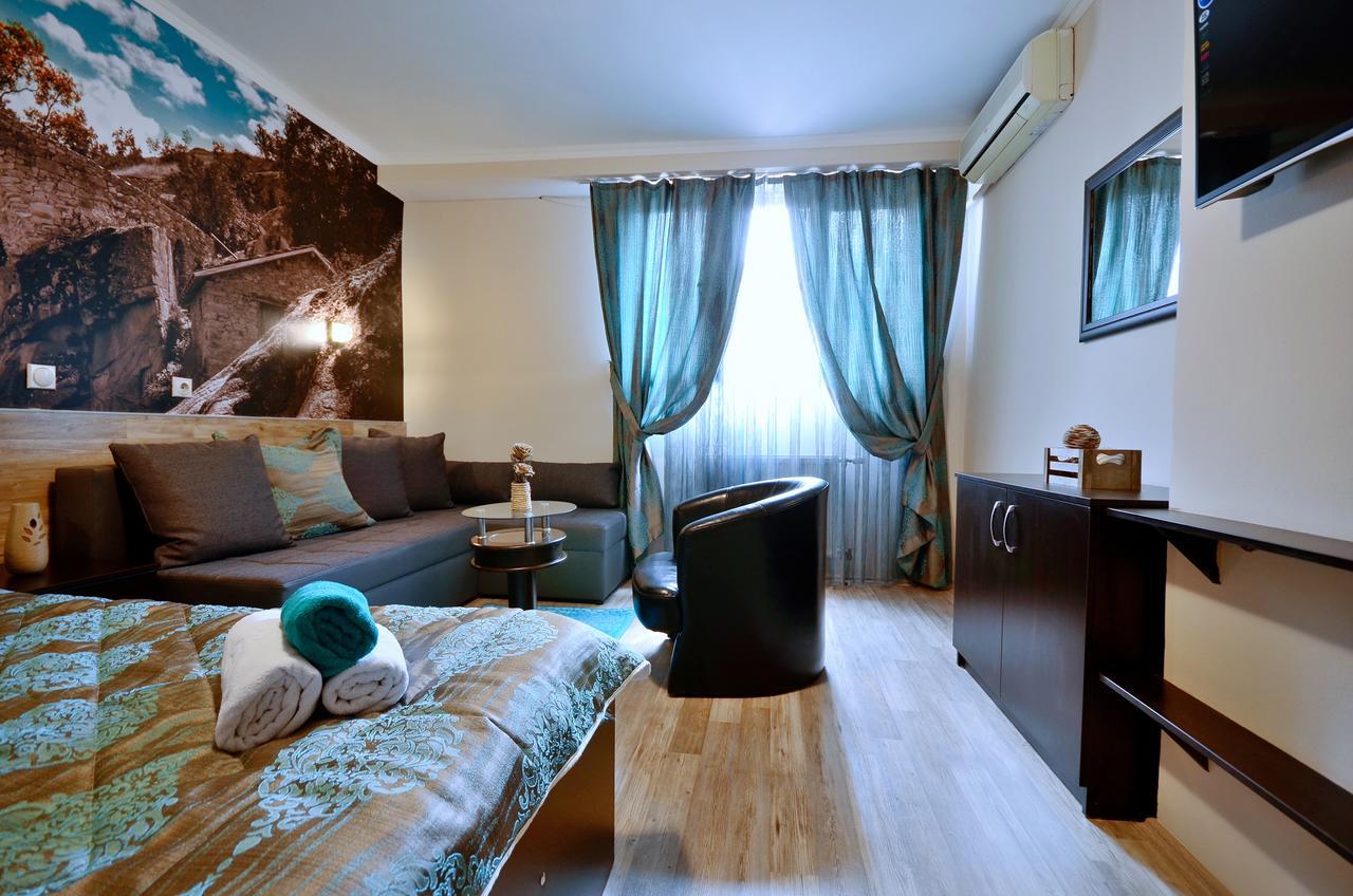 Hotel Shirok Sokak บิโตลา ภายนอก รูปภาพ