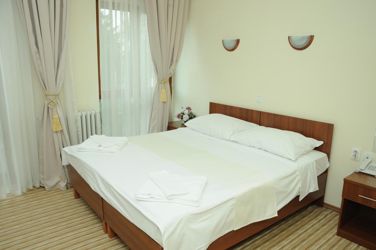 Hotel Shirok Sokak บิโตลา ภายนอก รูปภาพ