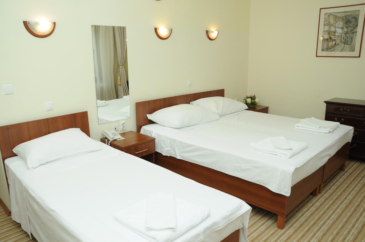 Hotel Shirok Sokak บิโตลา ภายนอก รูปภาพ