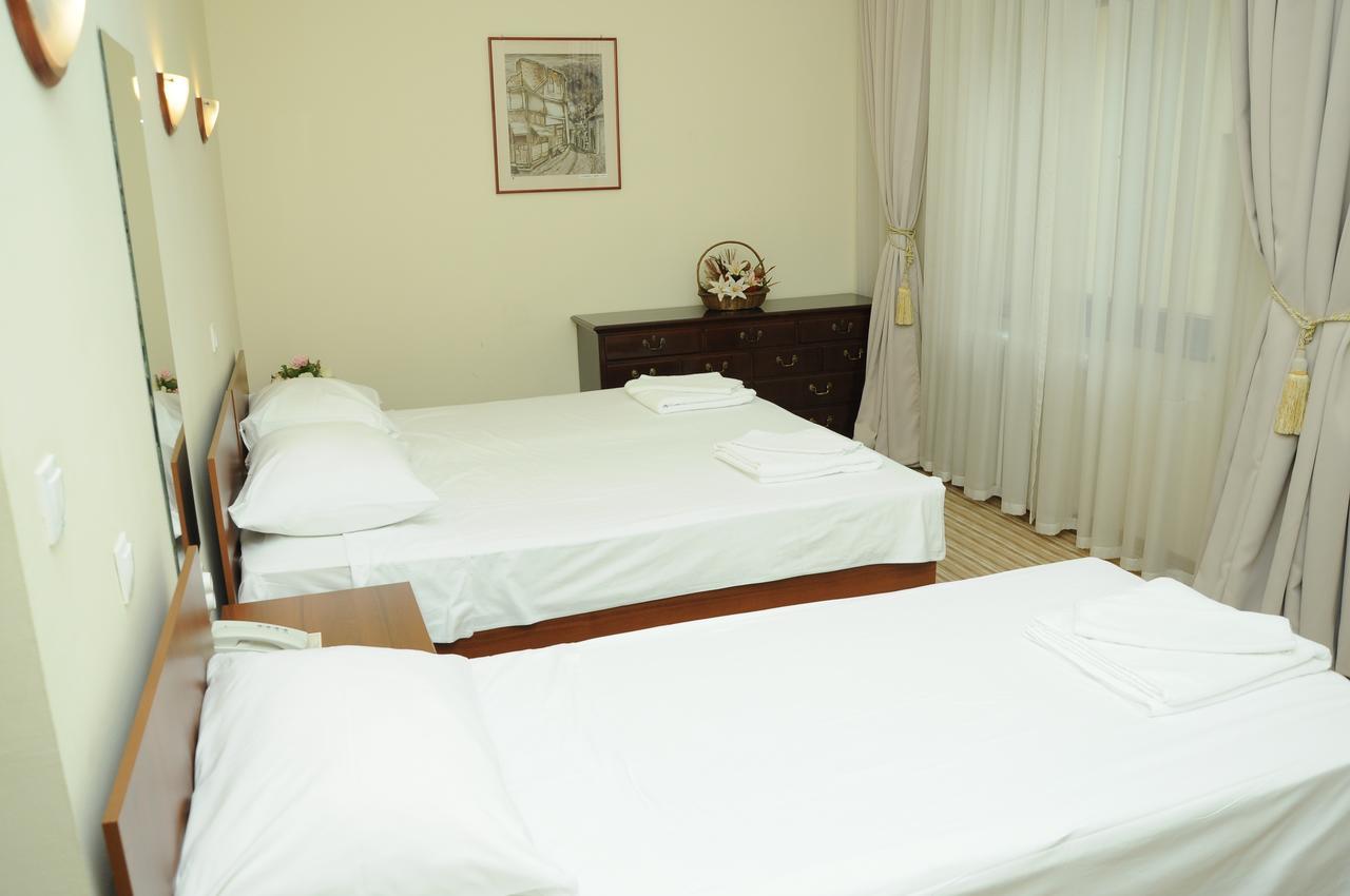 Hotel Shirok Sokak บิโตลา ภายนอก รูปภาพ